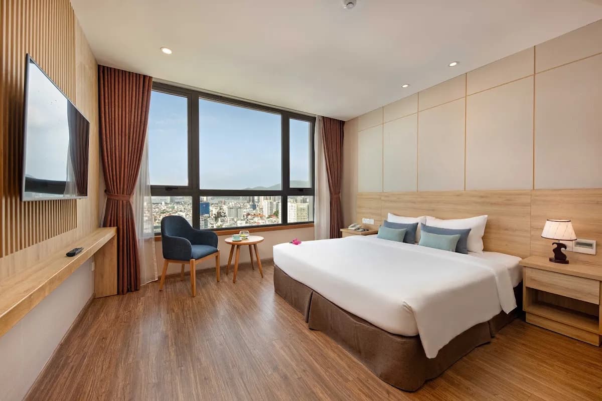 Khách sạn G8 Luxury Đà Nẵng 3