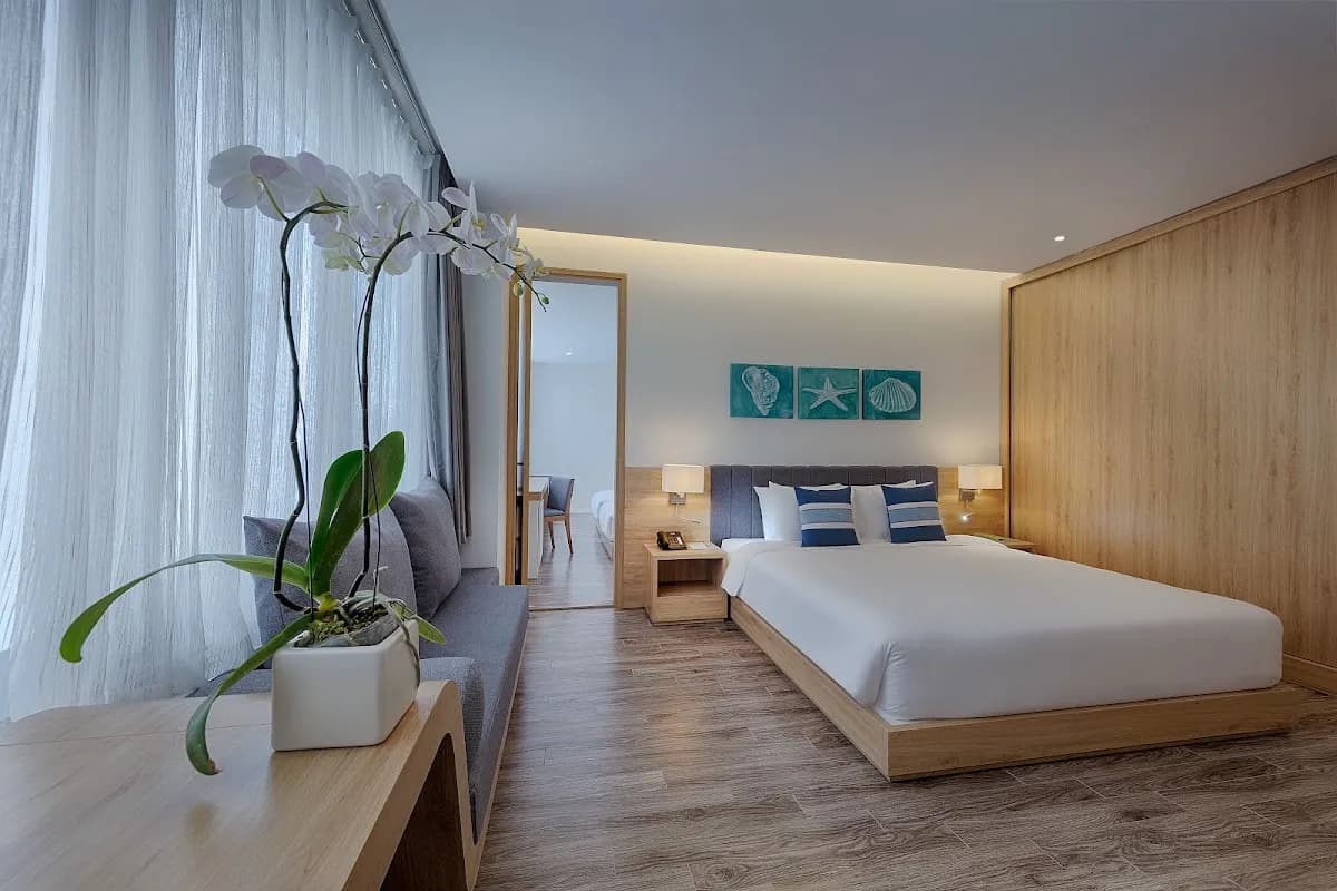 Khách Sạn Parosand 3