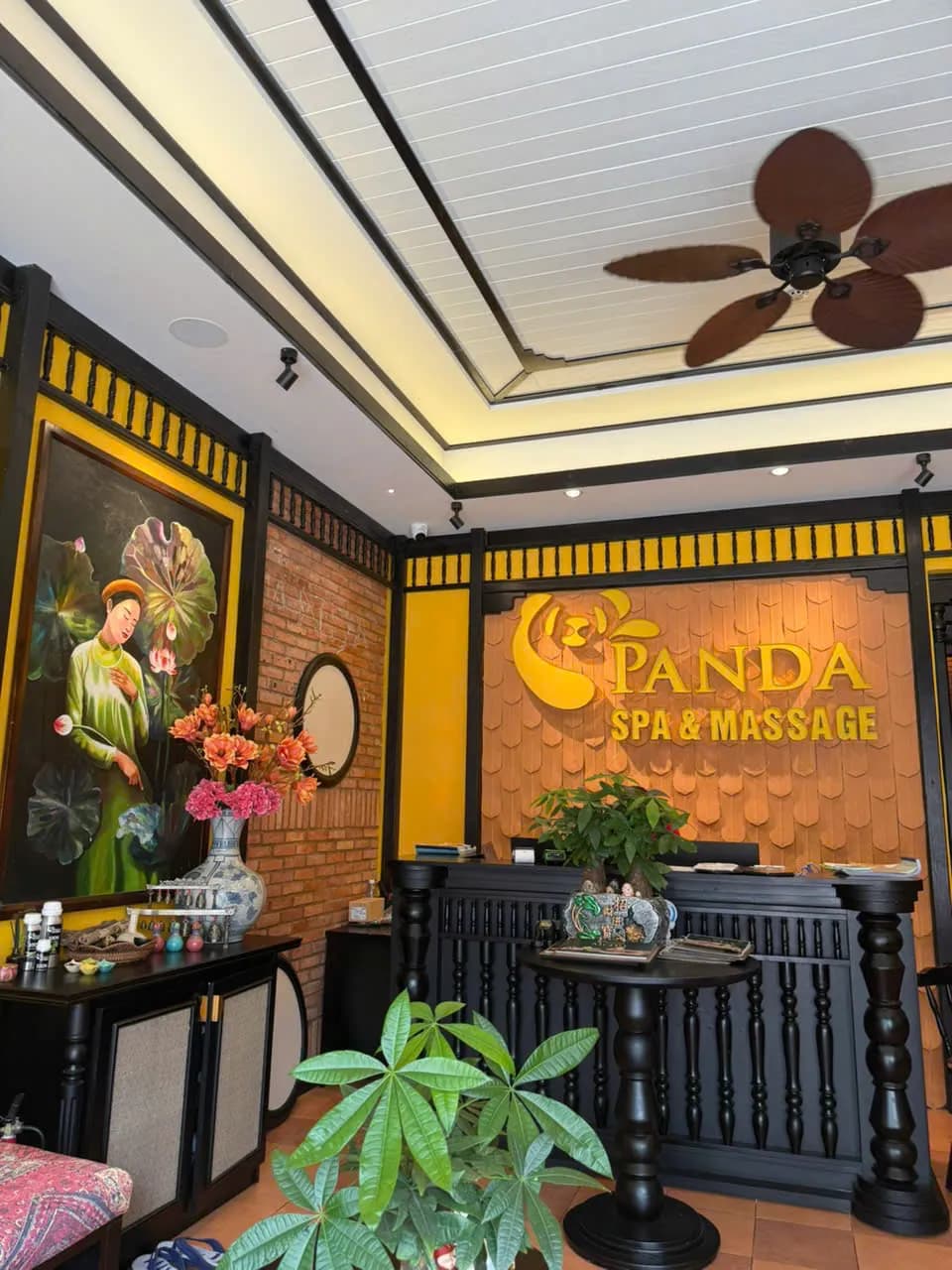 Panda Spa & Massage