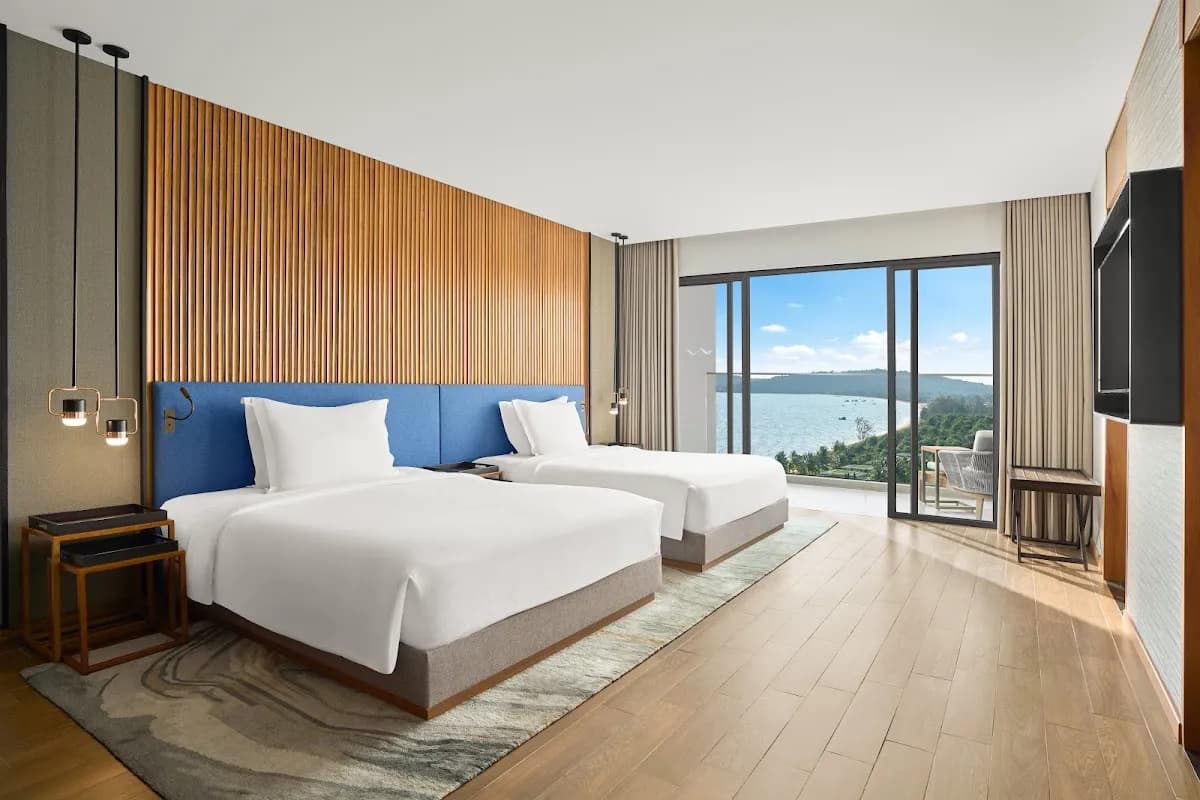 Mövenpick Resort Waverly Phu Quoc 3