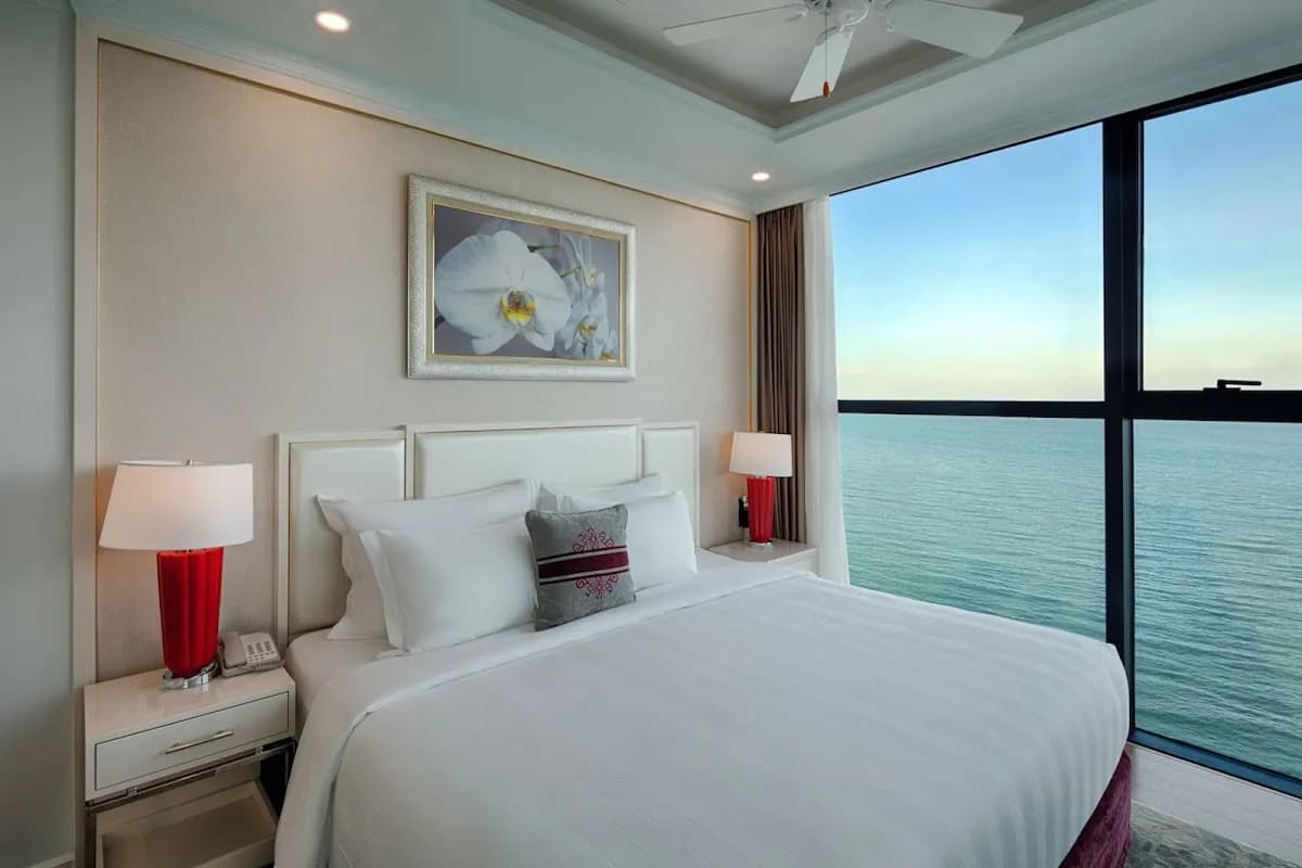 Vinpearl Beachfront Nha Trang 3